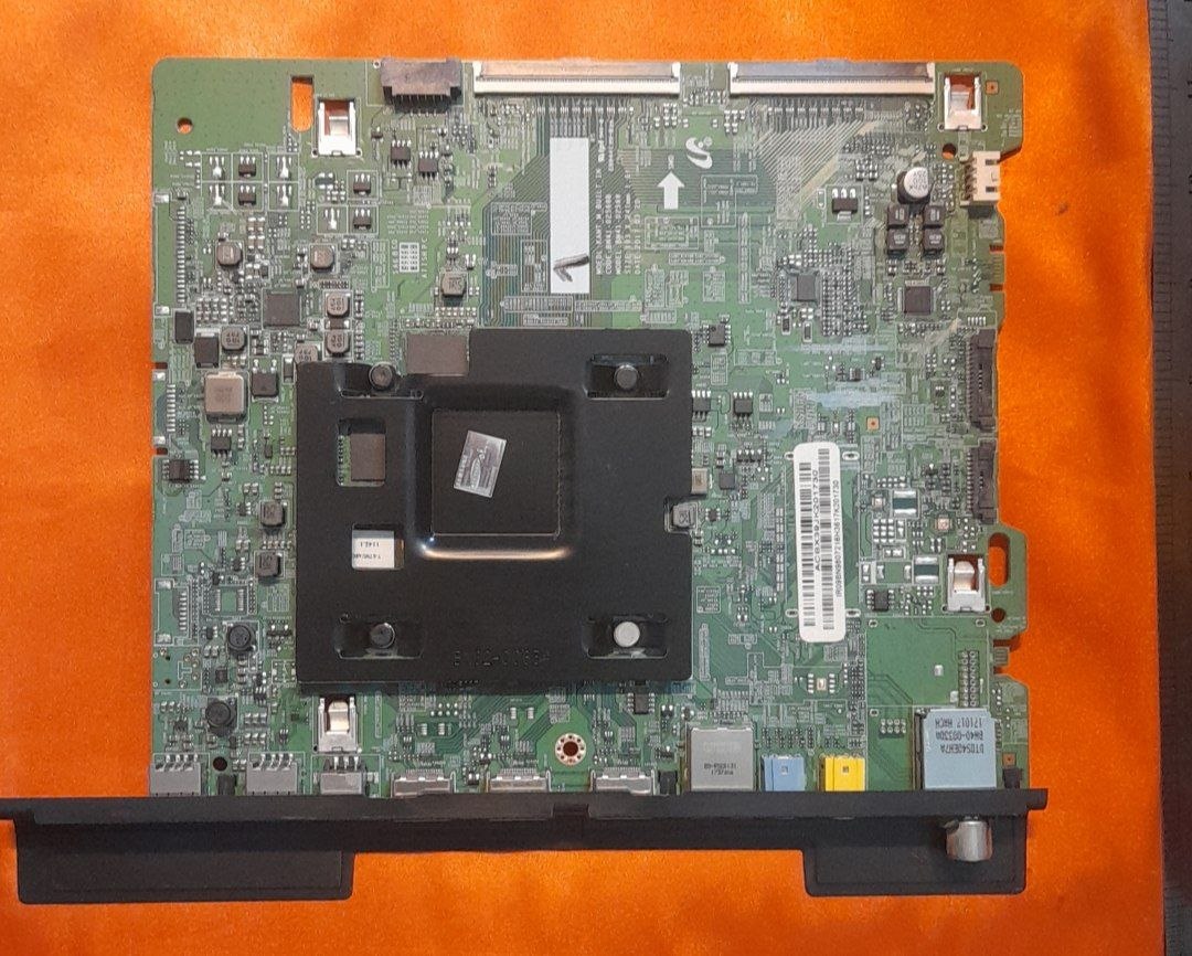 برد مین سامسونگ مدل 43MU7980K